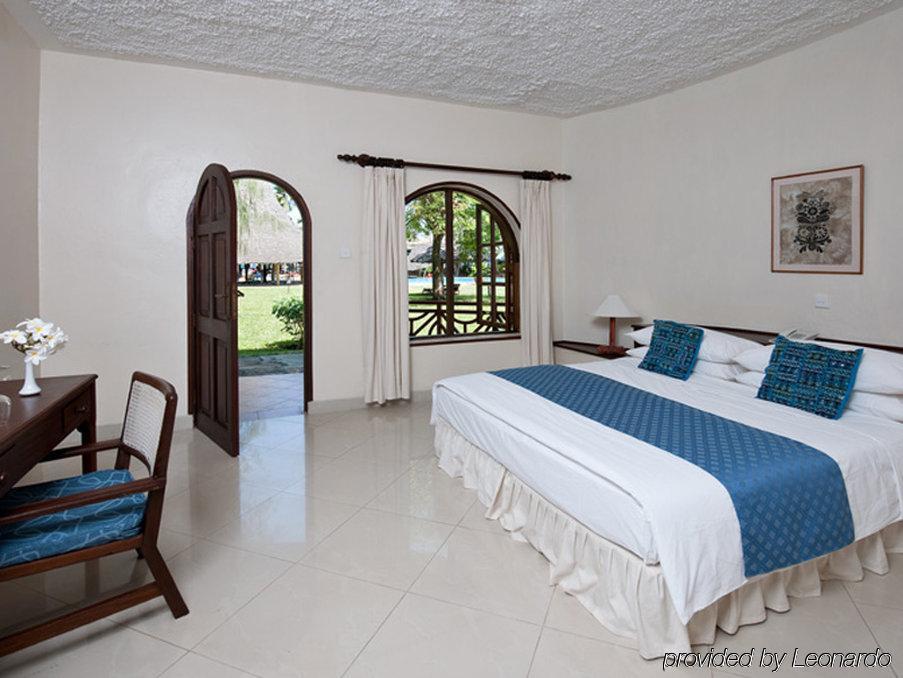 Neptune Paradise Beach Resort & Spa Galu Exterior photo
