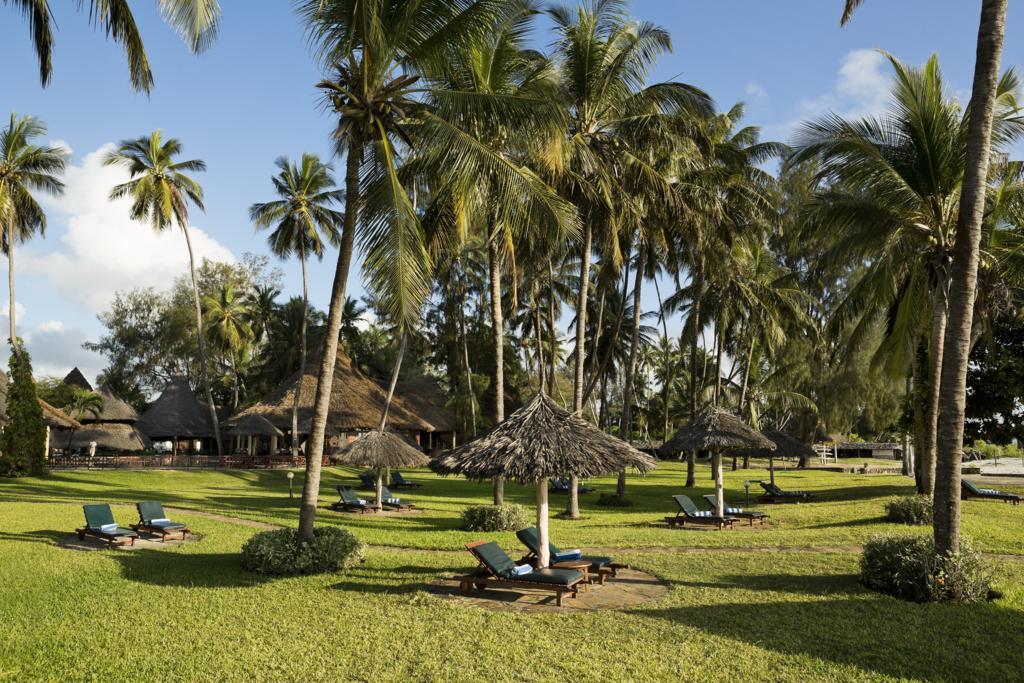 Neptune Paradise Beach Resort & Spa Galu Exterior photo