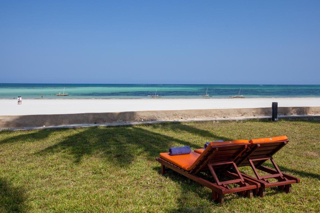 Neptune Paradise Beach Resort & Spa Galu Exterior photo