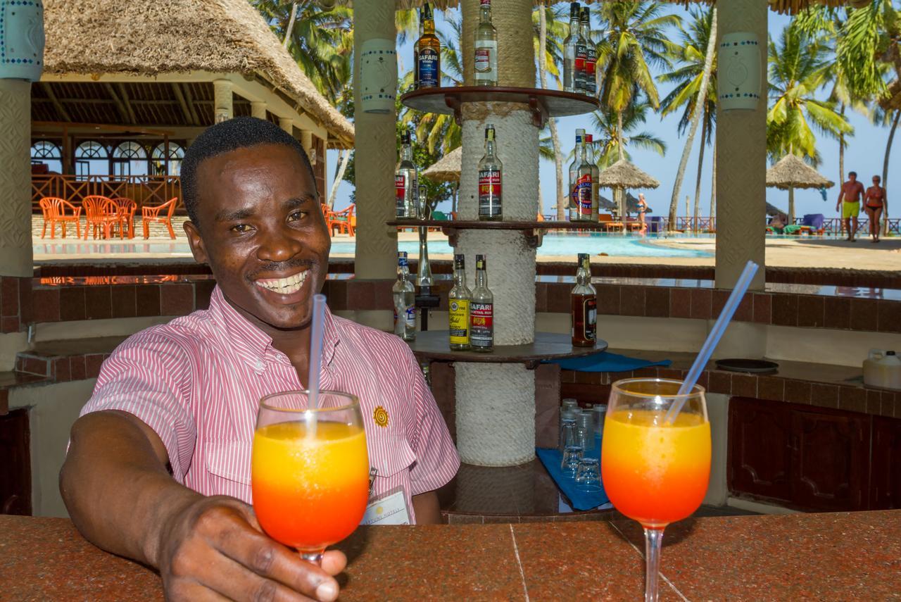 Neptune Paradise Beach Resort & Spa Galu Exterior photo