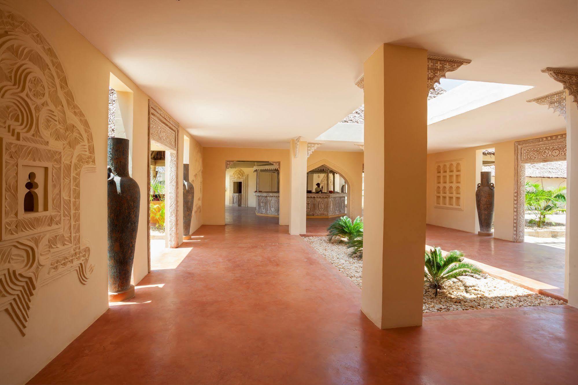 Neptune Paradise Beach Resort & Spa Galu Exterior photo